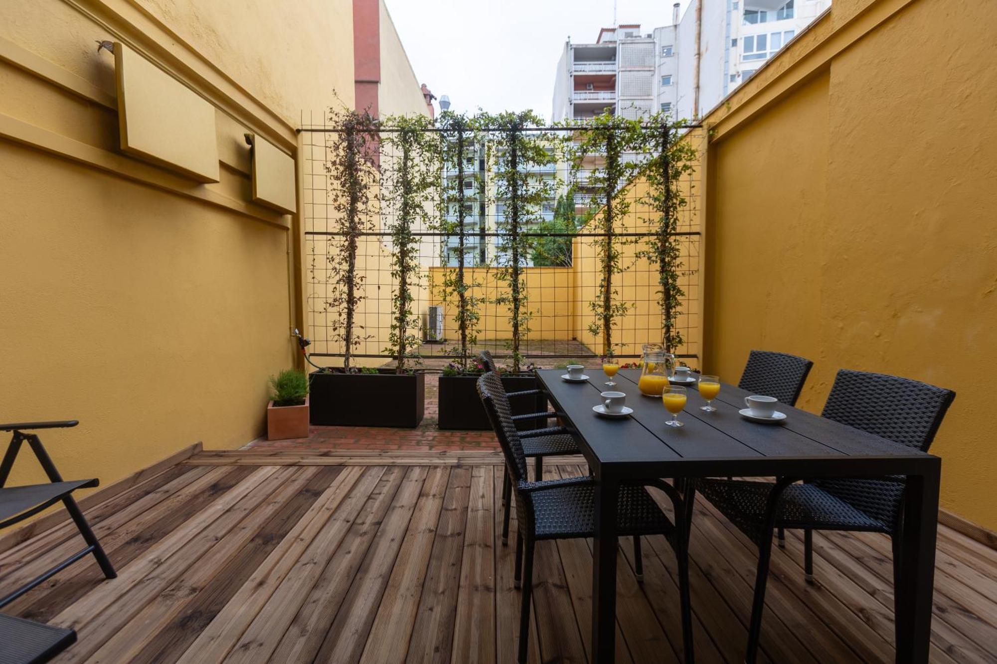 Apartamentos enfrente del Museo Dalí Figueres  Quarto foto