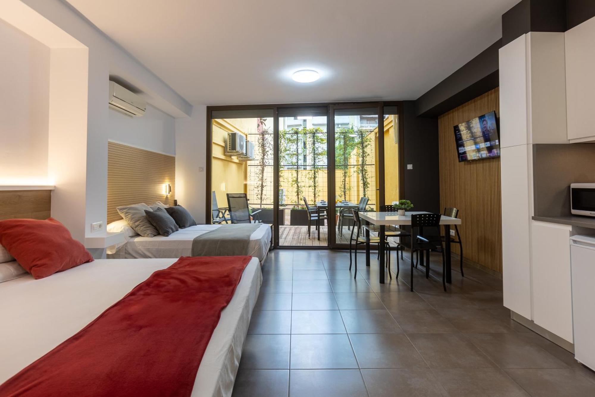 Apartamentos enfrente del Museo Dalí Figueres  Quarto foto